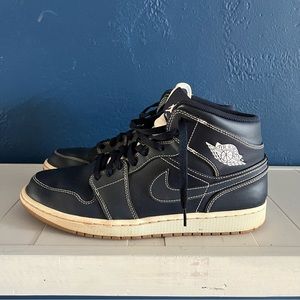 Air Jordan 1 Retro Mid 'Re2pect'